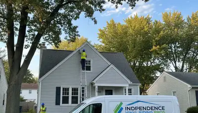 Professional vinyl siding installation on home exterior in Cincinnati, Ohio